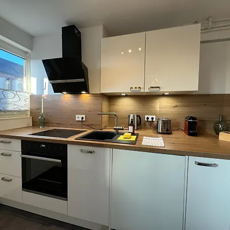 Zentrales 2-Zi Apartment By Rabe - Klimaanlage, Historische Kirche, Smart-Tv, Netflix * 卡尔斯鲁厄