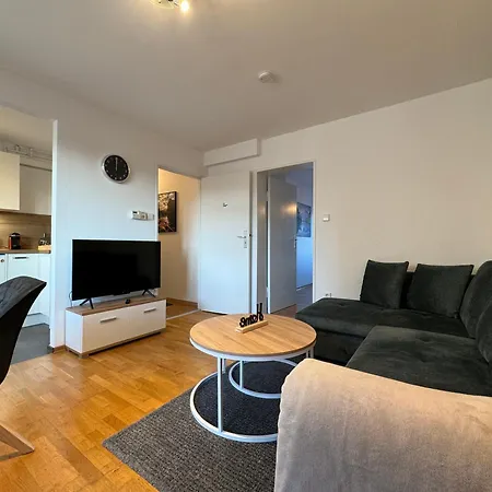 Zentrales 2-Zi Apartment By Rabe - Klimaanlage, Historische Kirche, Smart-Tv, Netflix 卡尔斯鲁厄
