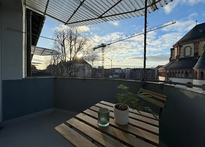 Zentrales 2-zi By Rabe - Historische Kirche, Smart-tv, Netflix *